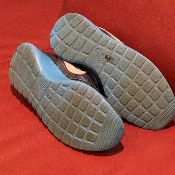 Nike sneakers - Picture 4 of 6